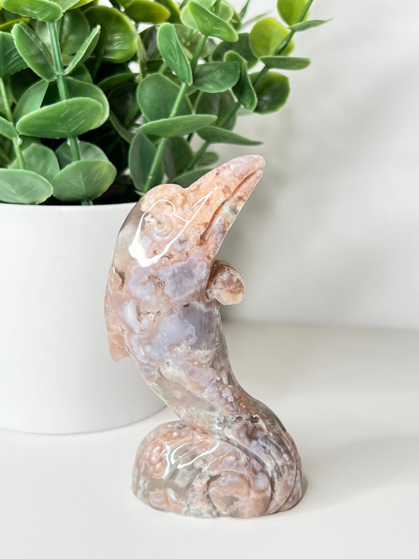 Flower Agate Dolphin Carving