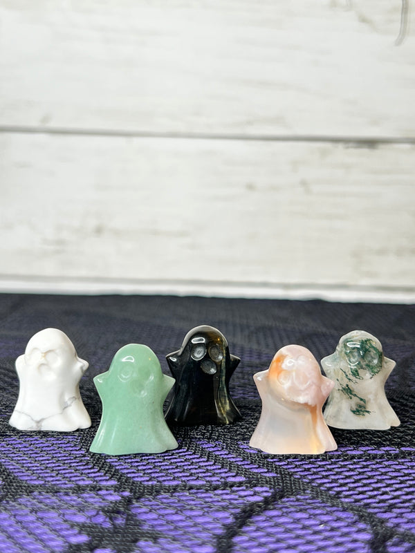 Mini Crystal Ghost Carving